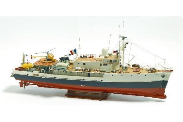 1:45 Calypso - plastskrog
