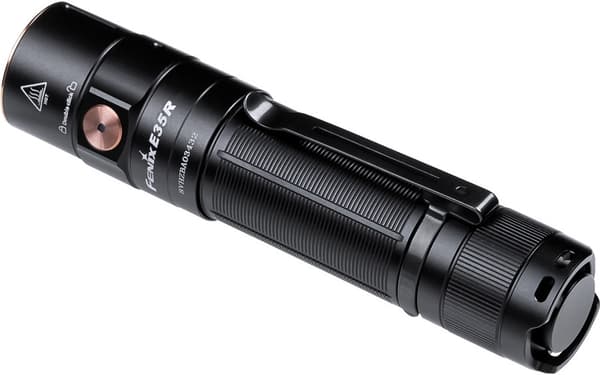 Fenix E35R lommelygte