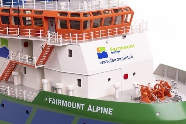 1:75 - Fairmount Alpine - Skrog i tre