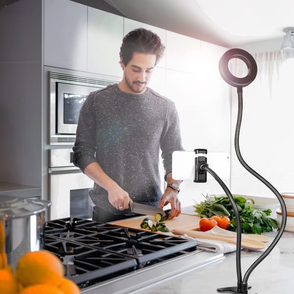 LogiLink Ring light för smartphone Ø8,5 cm med klämma
