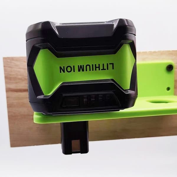 Väggfäste till Ryobi elverktyg
