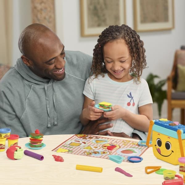 PLAY-DOH Picnic Shapes Starter Set i modellervoks