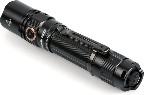 Fenix PD35 V3.0 -taskulamppu, 1700 lm