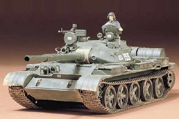 Tamiya 1/35 Russisk T-62A stridsvogn