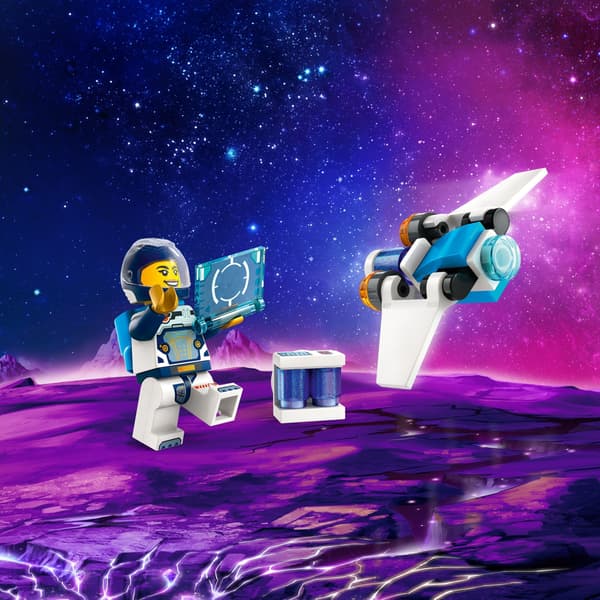LEGO City Space 60430  - Interstellar Spaceship