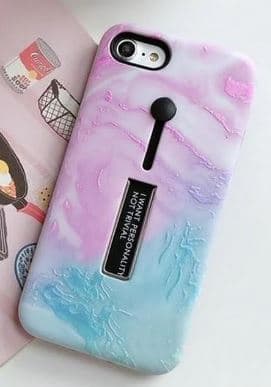 Modeetui med fingerholder - iPhone 11 Pro Max, Pink/Blue
