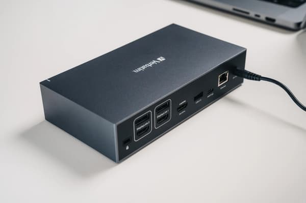 Verbatim USB-C Pro Docking Station 17 Port CDS-17