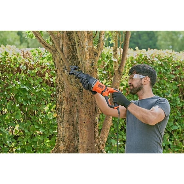 Black & Decker Tiger-/Svärdsåg 750W grenhålla