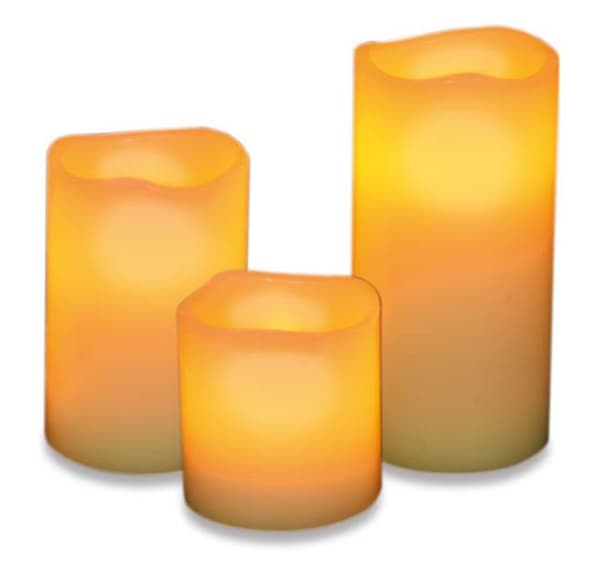 LC2193 LED Candles w/Wavy Edge 3 pcs