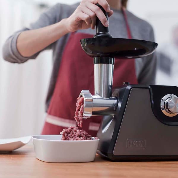 BLACK+DECKER Köttkvarn 1000W
