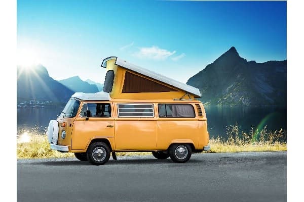 Revell 1:24 VW T2 Camper (easy click)  model kit