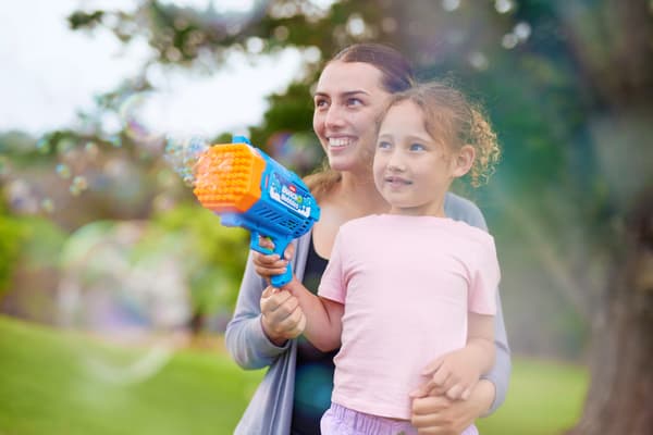 BUNCH O BUBBLES Mega Bubble Blaster - stor motoriserad bubbelkanon