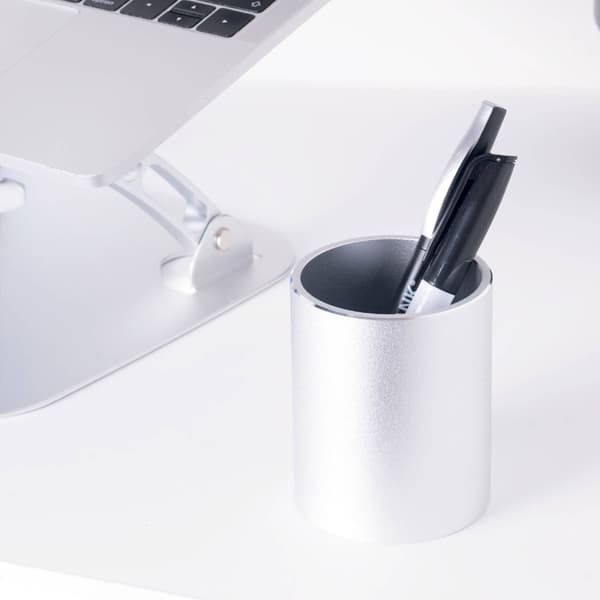 Desire2 Penneholder Aluminium
