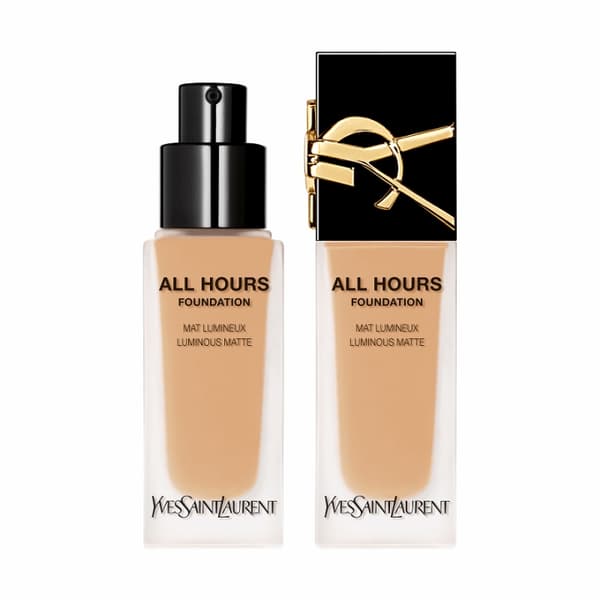 Yves Saint Laurent Alla timmars foundation - MW2