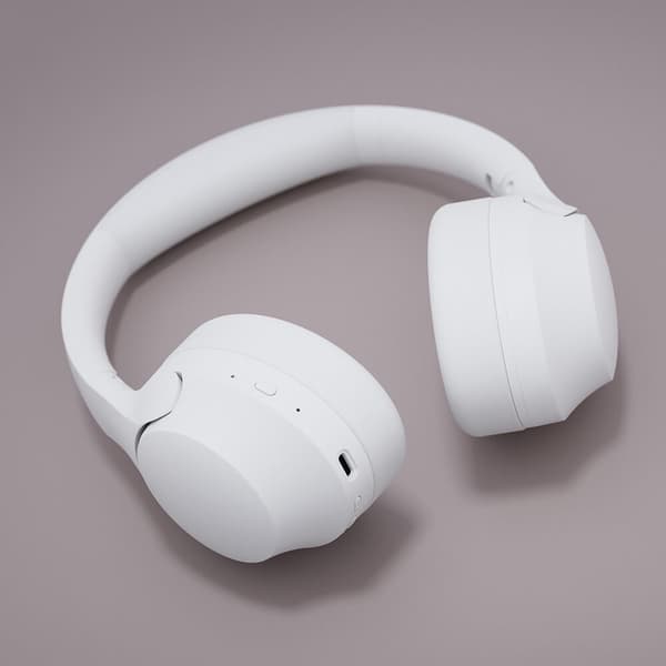 Happy Plugs Headphone Play Pro ANC Over-Ear Wireless White