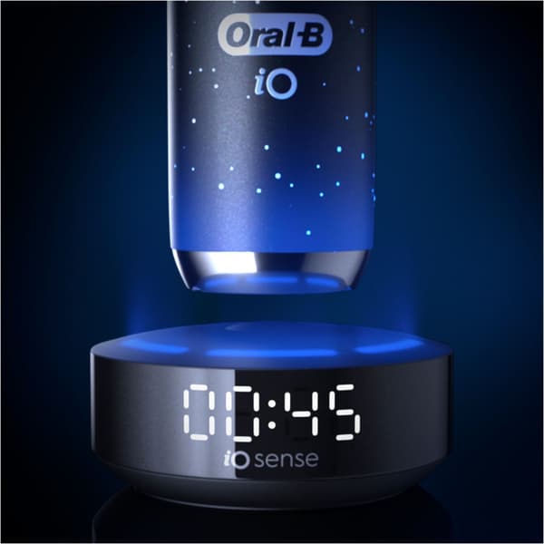Oral B iO 10 -sähköhammasharja, musta