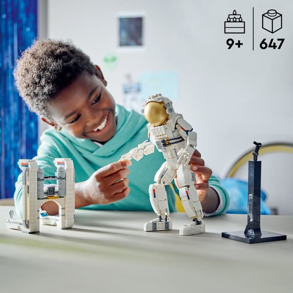 LEGO Creator 31152  - Space Astronaut