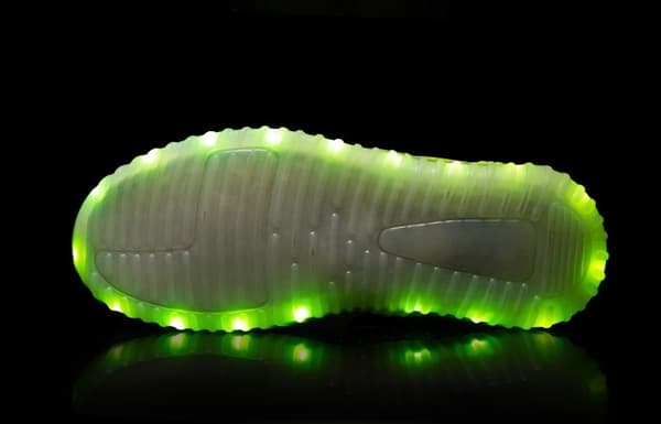 LED Sneakers med snørebånd str. 32, Sorte