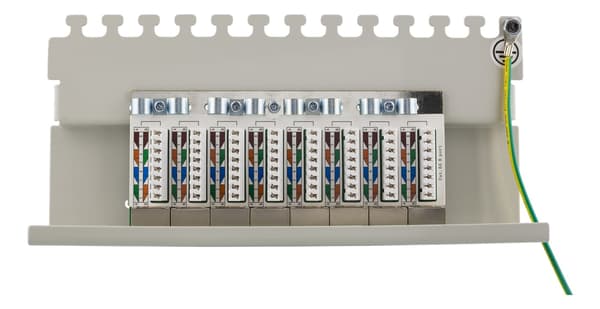 DELTACO Kretspanel, 8xRJ45, Cat6a, veggmonterbart, 10Gbps, grå