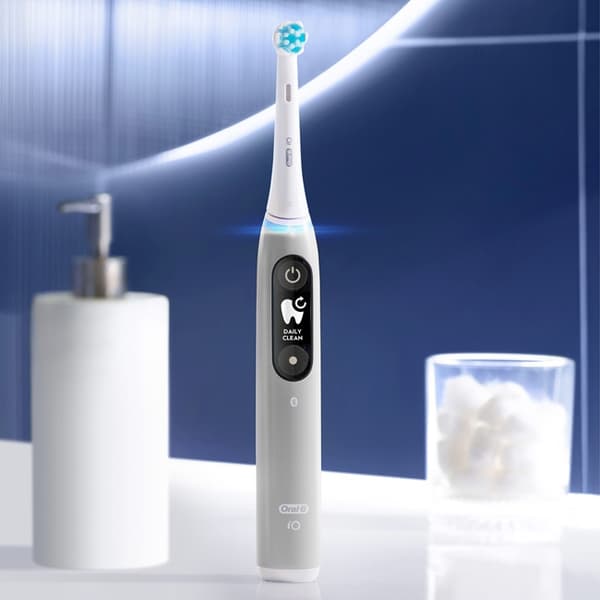 Oral B Eltandborste iO6 Series M6 Gre