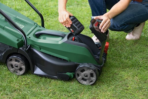 Bosch CityMower – batteridriven gräsklippare