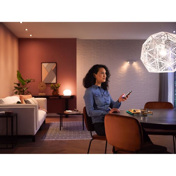 Philips Hue Startkit White 3 x E27 med fjernkontroll