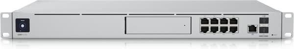 Ubiquiti UniFi Dream Machine SE-switch og firewall