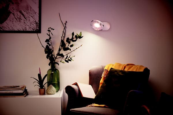 Philips myLiving, Vegglampe