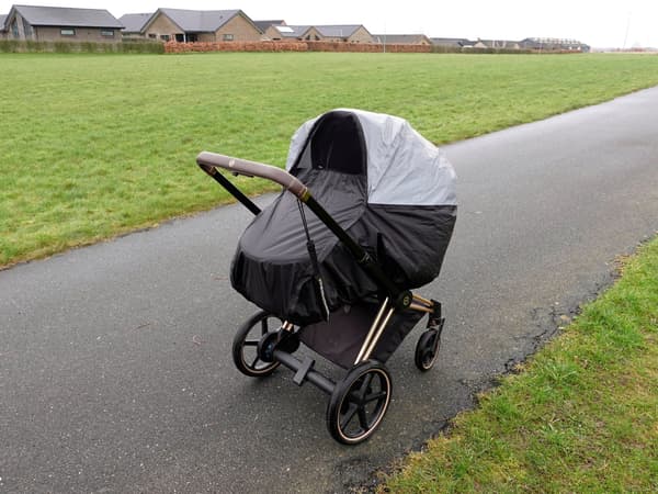 BabyDan Super Safe regnslag – Combi Black – 80 cm