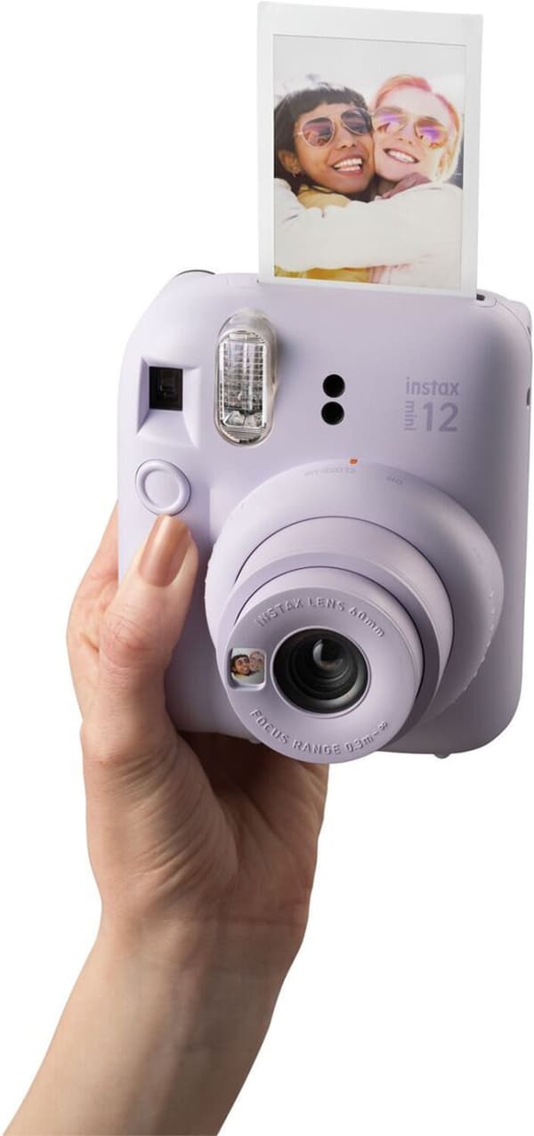 Fujifilm INSTAX Mini 12 -pikakamera, liila