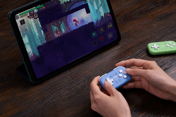 8Bitdo Micro Bluetooth Gamepad -peliohjain, sininen, Switch / Android / Raspberry Pi