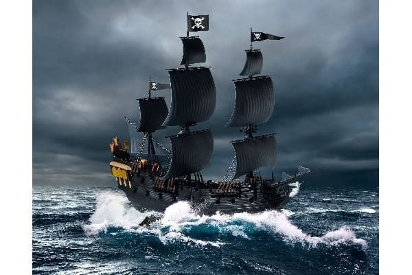 Revell Black Pearl