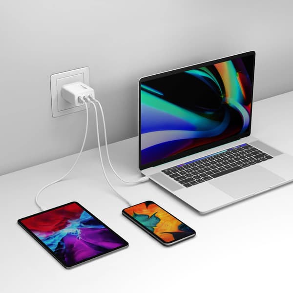 GP Vægoplader GaN PD 65W Inkl. Rejseadapter