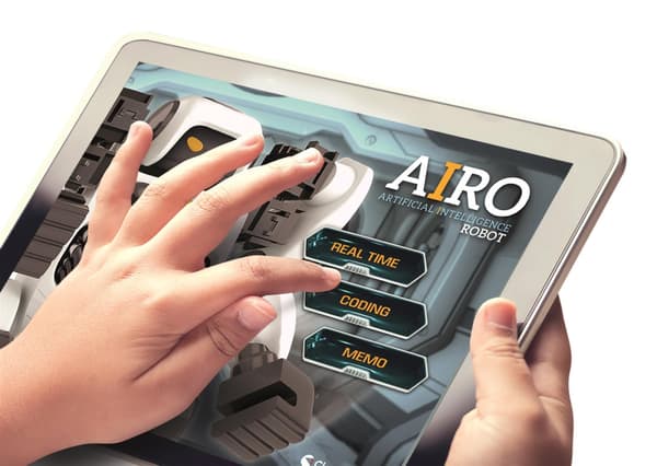 Clementoni AiRo Robot med artificiell intelligens