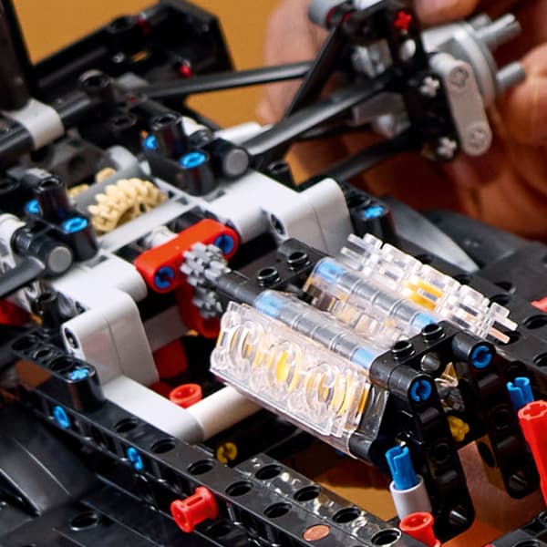Lego Technic 42171 - Mercedes-AMG F1 W14 E Performance