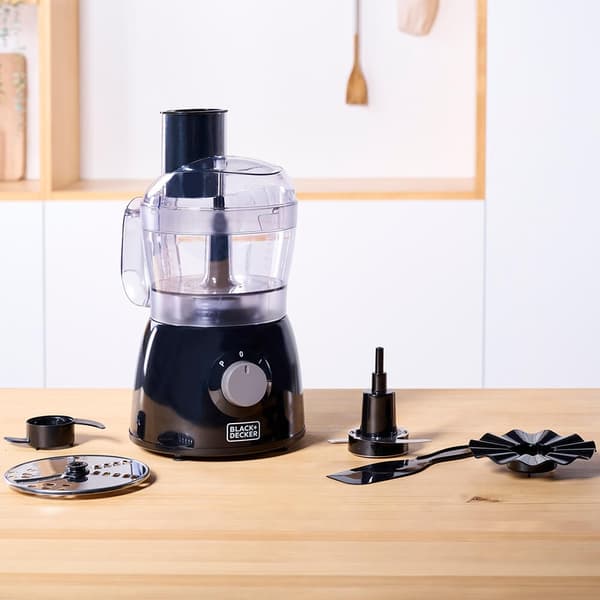 BLACK+DECKER Monitoimikone 600W Musta