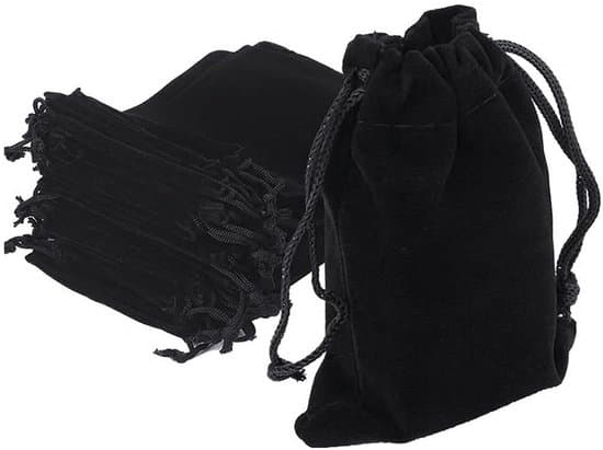 10-pack svarta sammetsväskor med dragsko - perfekta för att packa smycken.