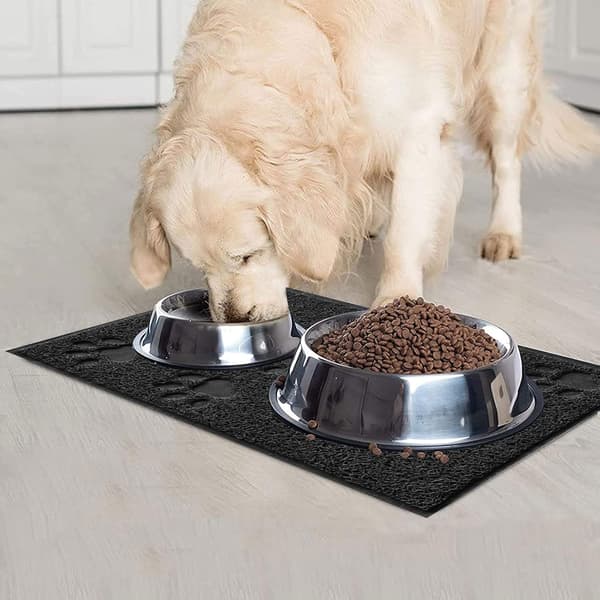 Vandtæt og skridsikker fodermåtte til hunde og katte (sort)