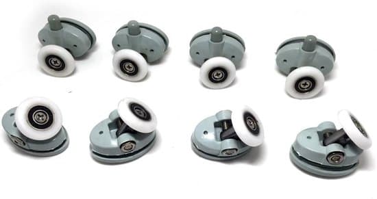 Et sæt med 8 enkeltpanels brusedørsruller - 23 mm diameter - holdbare