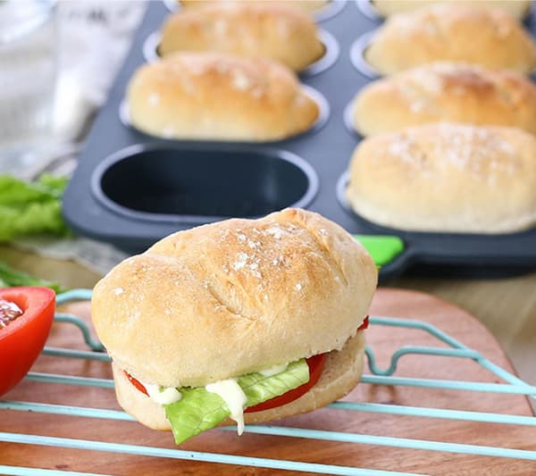 Sæt med to mini baguette bageforme m/ perforeret non-stick bageform, Velegnet til bageri