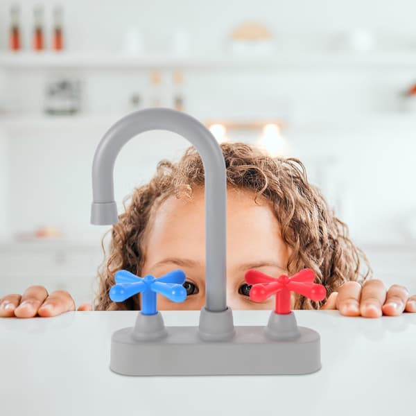 Legetøjsvandhane til børnekøkken, realistisk plastmodel, velegnet til børns rollespil.