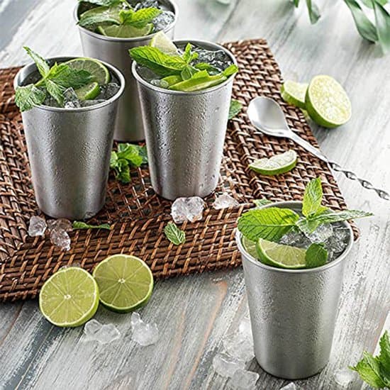 4-pak 500 ml isolerede campingkrus i rustfrit stål, stabelbare metalkaffekopper
