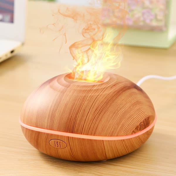 3-i-1 multifunktionel luftfugter, 200 ml flammeeffekt aroma diffuser, LED aroma diffuser, USB ultralyd til hjemmebrug.
