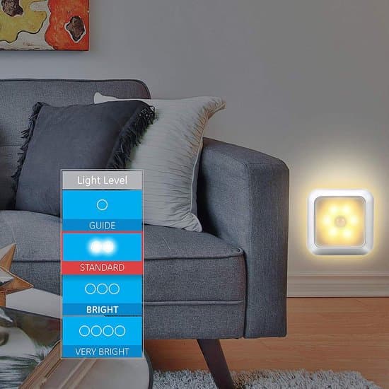 3-pack trådlösa batteridrivna LED-rörelsesensorlampor för skåp och trappor (varmvit)