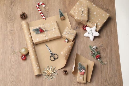 Julklappspapper 44cm x 15m - Miljövänligt presentpapper