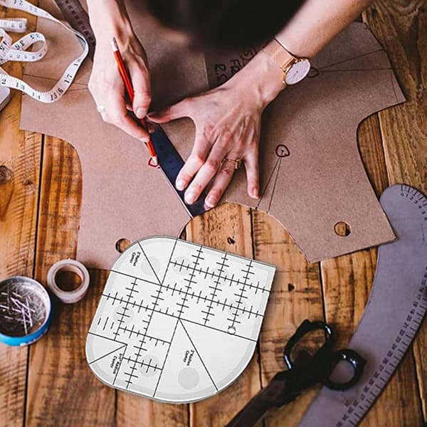 Buet patchwork-kvadrater, patchwork-syning, sytilbehør, patchwork-værktøj, hjemme- og kontorartikler.