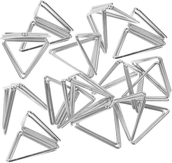 Et sæt med 20 sølvfarvede trekantede sticky note clips/noteholdere i metal