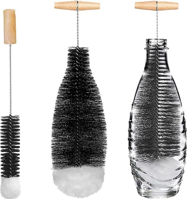 Pullonharjat lasipulloille, 2 kpl. Hellävarainen puhdistus, ei naarmuta pulloa. Pullonharjan puhdistusaine mukana.