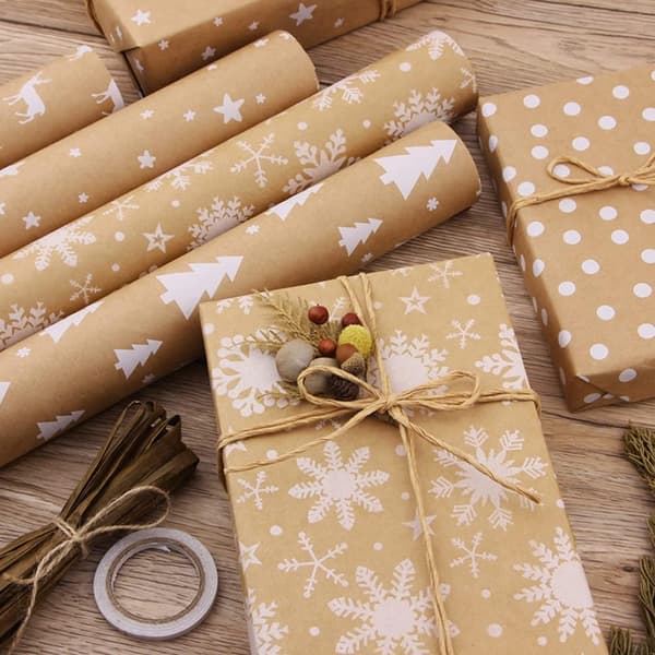 Kraftpapper julklappspapper, färgat kraftpapper presentpapper