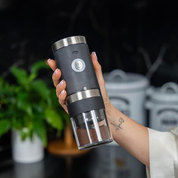 Elektrisk kaffekværn med kværnblade
